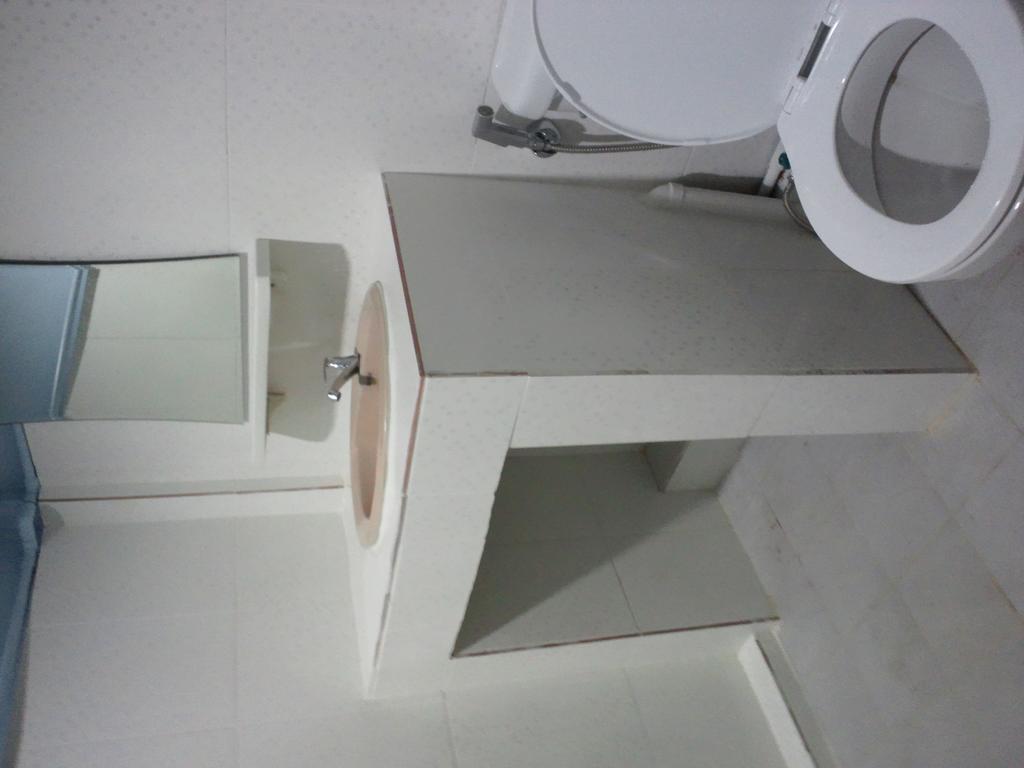 Nalin Guesthouse Chiang Mai Phòng bức ảnh