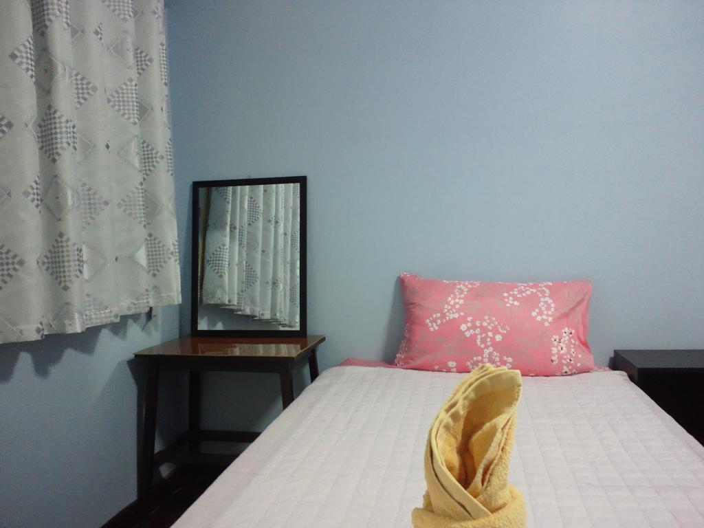 Nalin Guesthouse Chiang Mai Phòng bức ảnh