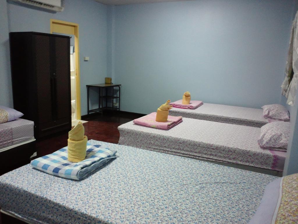 Nalin Guesthouse Chiang Mai Phòng bức ảnh