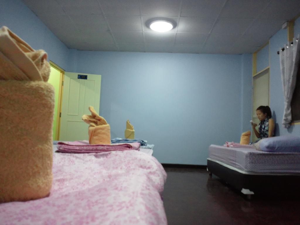 Nalin Guesthouse Chiang Mai Phòng bức ảnh